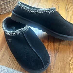 UGG Black Slip-On Shoes with Zigzag Trim